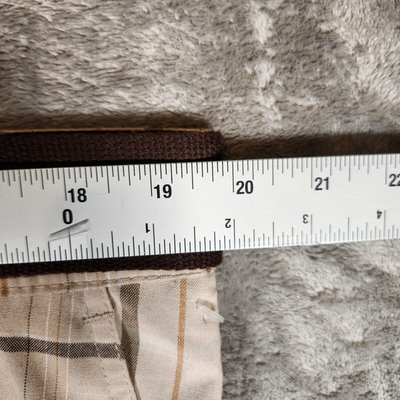 Swiss Cross Men's Casual Shorts 40X12‎ w/ Belt Plaid Beige Pack-39 NWT - Picture 2 of 16